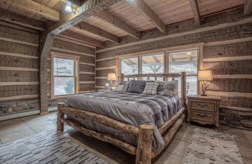 Laramie House | Laramie River Lodge - Perfect retreat for outdoor and adventure lovers!