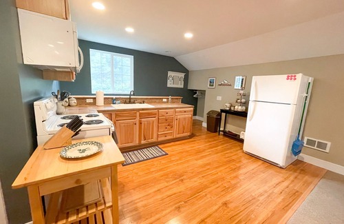 Whitefish Apartment | Large, Clean, Spacious Studio Apt Whitefish, MT. Tranquil Setting, Free Wi-fi.