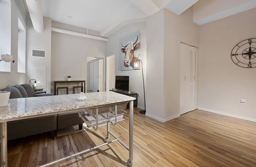 Downtown Cincinnati Condo | Lavish, Best Central Location with Unmatched Amenities - 535