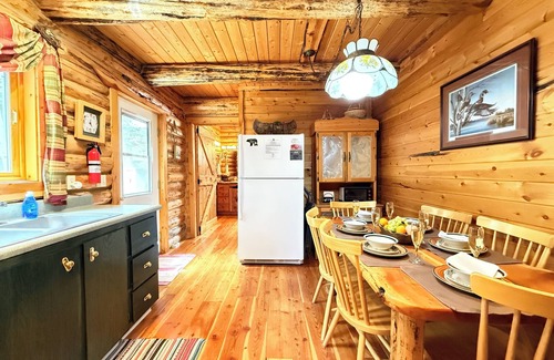 Island Park Cabin | Lazy Moose Cabin* 3Br, 2Ba, Wifi, Satellite Tv, Boat Dock, Fire Pit, Bbq Grill