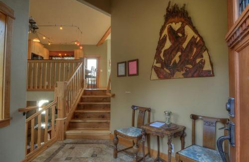 Lincoln City House | Lucy's Lagoon