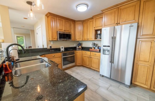 Chalet Village Cabin | *Luxurious 5BD Chalet w/VIEWS! Hot Tub + Arcade*