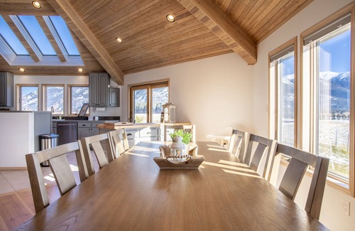 Kalispell Other | Luxury Montana Homestead