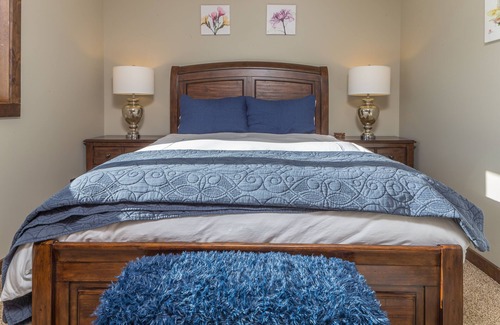 Big Sky House | Meadow Village Spacious Luxury Remodeled House