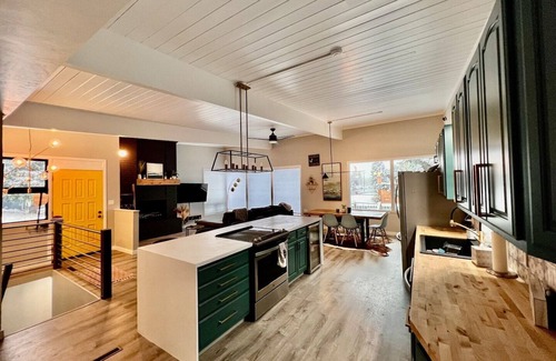 Butte House | Mid-Century Modern Montana Dream Home