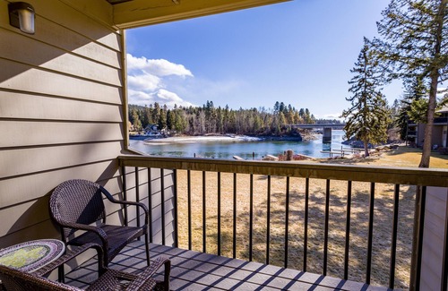 Bigfork Condo | Minutes to Flathead Lake & walking distance to river - Marina Cay Bigfork Studio