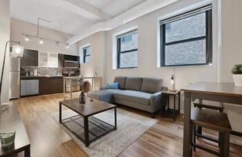 Downtown Cincinnati Condo | Modern 2 Bedroom Condo Heart of Downtown close to Stadiums - 707