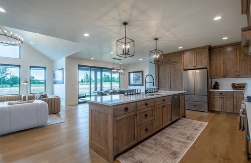 Victor House | Modern Comfort in Scenic Teton Reserve