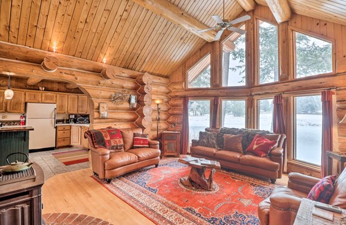 Columbia Falls House | Montana Cabin Getaway > 30 Min to Glacier National Park, with a sauna & fire pit