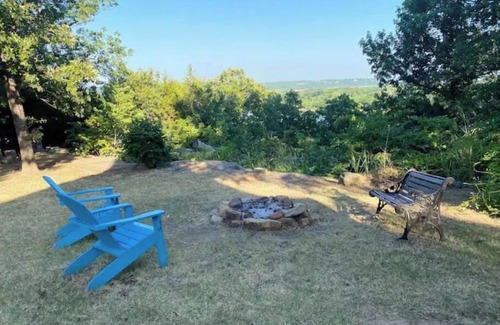 Westport House | Nature Paradise at Keystone Lake