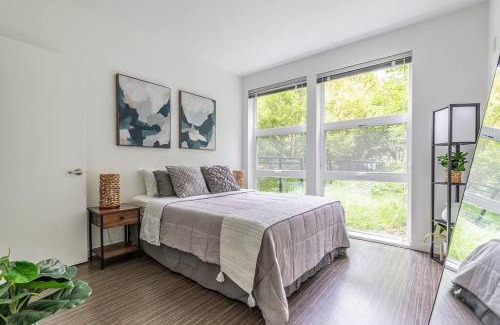 Minor Apartment | One bedroom luxury apartment (Gym, Wifi, Parking, Rooftop Deck)