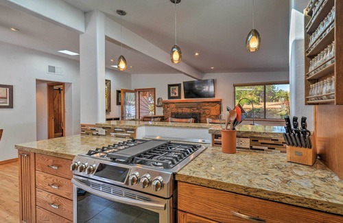 West Sedona House | Patio & Views: Peaceful Sedona Getaway!