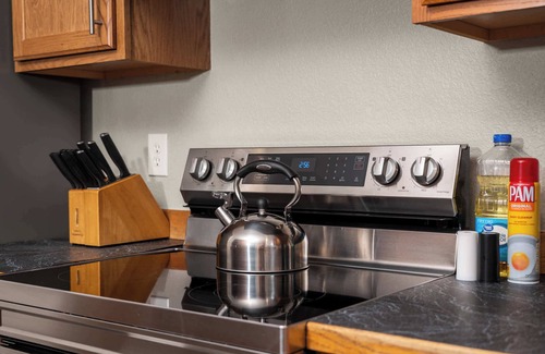 North Spokane House | Peaceful Retreat I Comfy & Spacious Home!