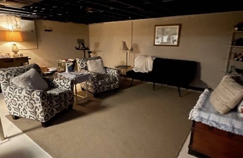 Parkersburg Resort | Private room ∙ 2 guests