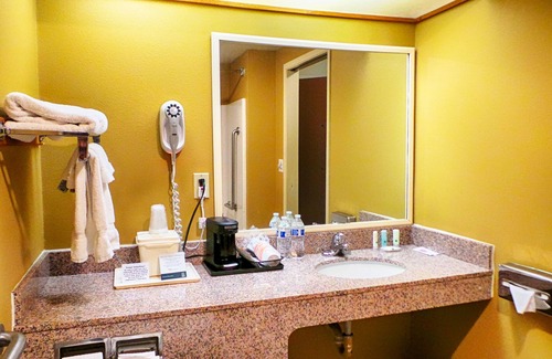 Boise Hotel | Quality Inn Airport