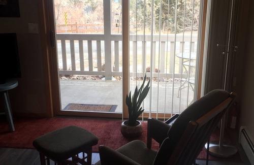 Helena Condo | Quiet place close to downtown/Capitol with trails nearby-charming neighborhood