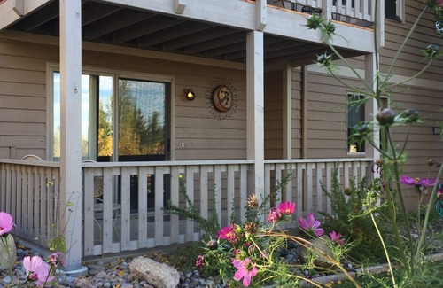 Helena Condo | Quiet place close to downtown/Capitol with trails nearby-charming neighborhood