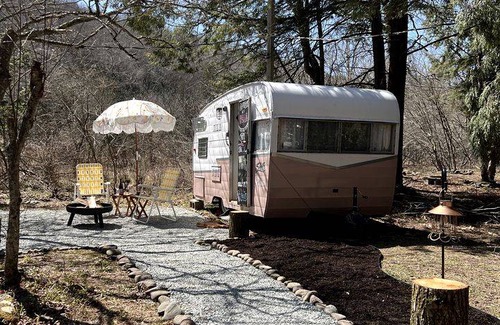 Parksville RV Rental | Recreational vehicle (RV) ∙ 1 bedroom ∙ 2 guests
