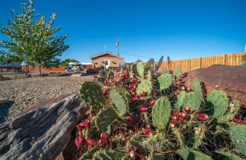 Moab South Valley House | Redrock Moab Destination RV Site 5