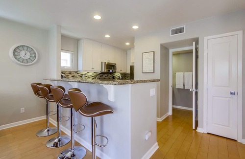 Mission Beach House | REDUCED RATES- BOOK NOW! BELMONT BEACH HOUSE - Mission Beach