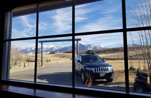 Livingston House | Riverfront property with the best views in Paradise valley!