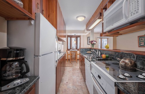Moose Wilson Road Condo | RMR: Sagebrush 1311 Condo in The Aspens/Wilson,WY