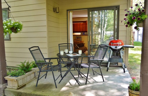 Moose Wilson Road Condo | RMR: Sagebrush 1311 Condo in The Aspens/Wilson,WY