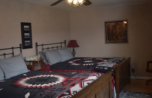 Kalispell Bed & Breakfast | Rocky Mountain Inn Bed and Breakfast in Montana near Glacier National Park