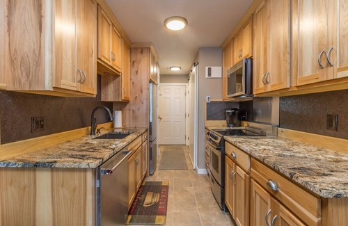 Big Sky Condo | Rustic condo w/private balcony, fireplace and close access to lifts - Stillwater Getaway