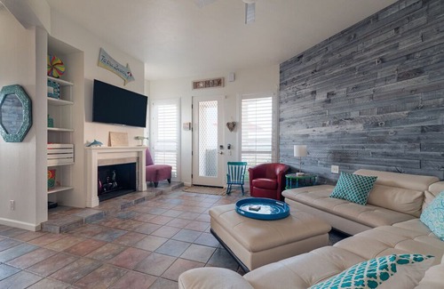 Mission Beach Condo | Santa Barbara Oceanfront Home by 710 Vacation Rentals | Private Patio & Fast WiFi