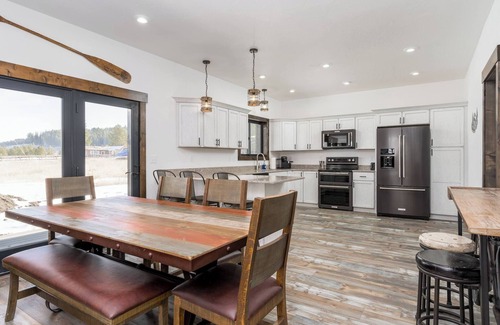 Georgetown Ski Chalet | Serene Escape - Family Fun at Georgetown Lake!