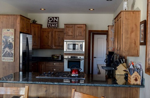 Driggs House | Ski Hill Ranch - Teton Views - Minutes to Jackson Hole