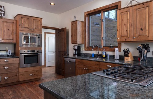 Driggs House | Ski Hill Ranch - Teton Views - Minutes to Jackson Hole