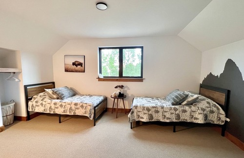 Driggs House | Ski Hill Road, dog friendly dream house