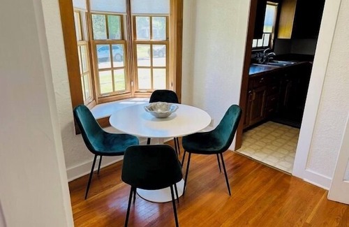 Old Bend Apartment | Spacious 1 Bedroom across from Drake Park
