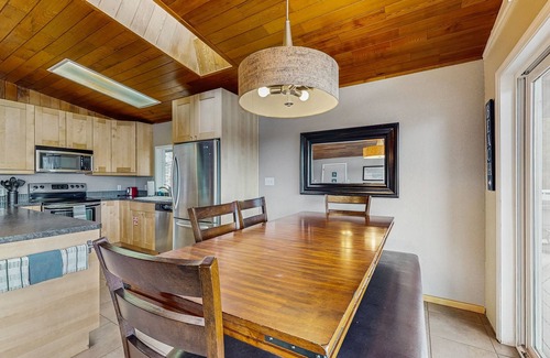 Chelan House | Spacious Home with Incredible Lake Views, Big Deck, & Private Hot Tub