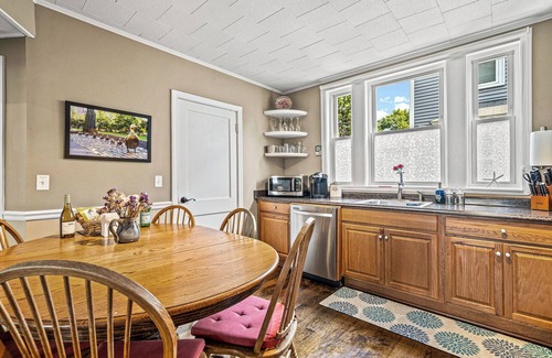 Quincy Condo | Spacious & Private, Next to Boston & Beach, EVchrg