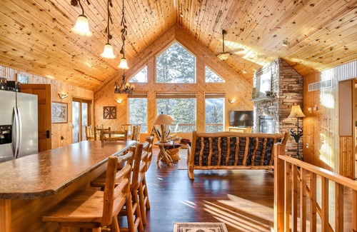 Lead Cabin | Spacious Property Near Deer Mountain and Snowmobile/ATV Trails!
