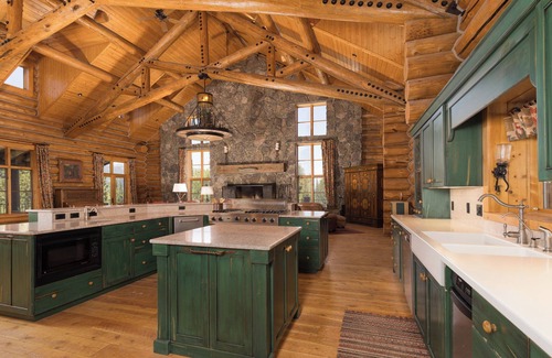 Gallatin Gateway House | Special K Lodge - Big Sky
