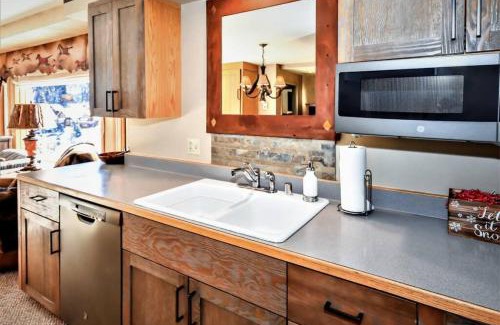 Big Sky House | Spectacular Views, Pool, Hot Tub, Mountain Village