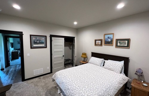 Belgrade House | Stay and play in the Heart of Gallatin Valley-easy access to Bozeman & Airport.