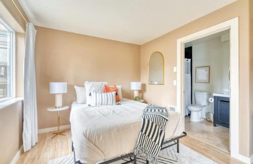 Corbett - Terwilliger - Lair Hill Apartment | Stay Portland - John's Landing Haven - Studio Near OHSU
