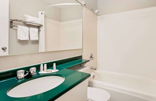 Helena Hotel | Super 8 by Wyndham Helena
