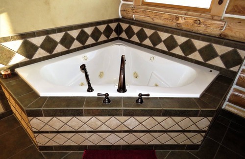 Driggs Hostel | Teton Hostel HideAway