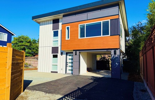 White Center House | The Laylow Residence: 12 mins to SEA ✈️ and Downtown Seattle
