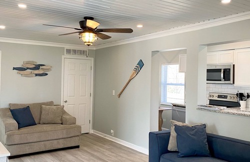 Russells Point House | The Perfect Indian Lake Cozy Cottage Getaway