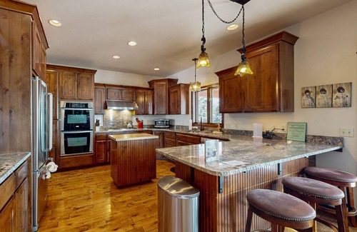 Columbia Falls House | Three-Level Mountain View Home with Gourmet Kitchen & Game Room on 5 acres
