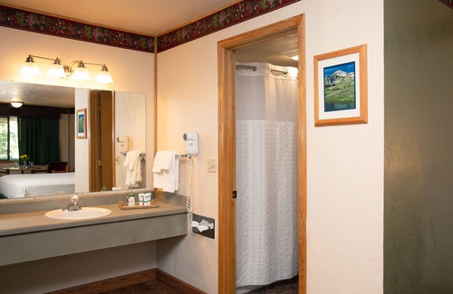 Bigfork Hotel | Timbers Motel