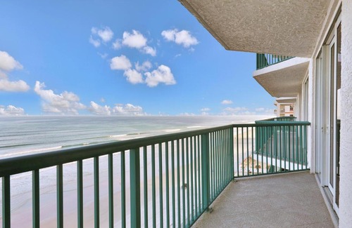 Daytona Beach Apartment | Towers Grande Views