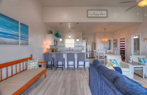 Surfside Beach Condo | Turtle's Pace -Beachfront Condo